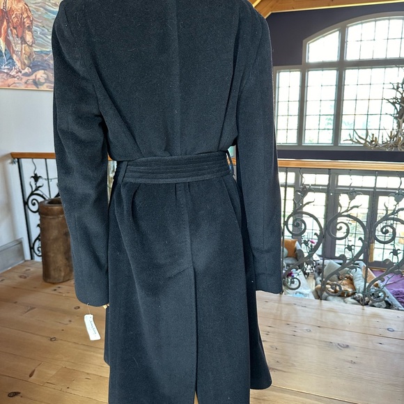 Burberry wool blend wrap coat. NWT - Picture 2 of 10